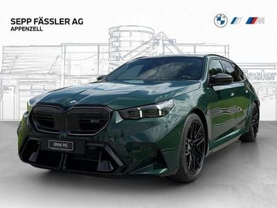 Grün Neu 2025 BMW M5 Shadowline Kombi | CHF 170’200 (Fairer Preis)