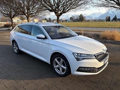 Gebraucht Skoda Superb Style 200 PS (147 kW) 2023 Kombi