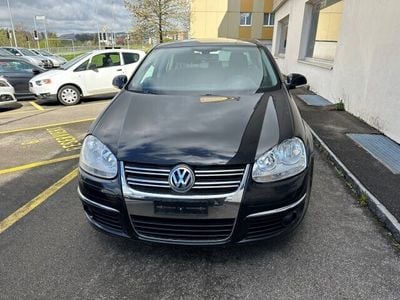 gebraucht VW Jetta 2.0 FSI Turbo Sportline