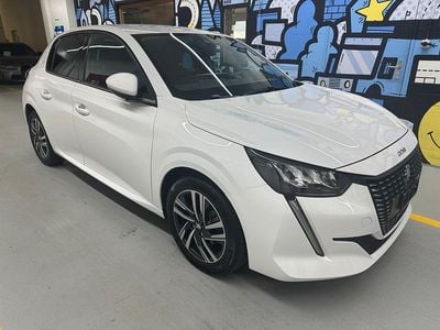 Gebraucht 2021 Peugeot 208 Allure Kleinwagen | CHF 15’200 (Fairer Preis)