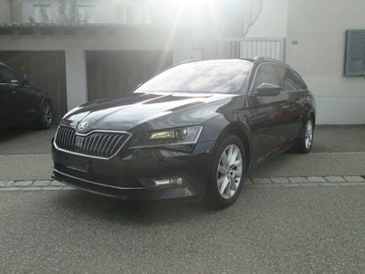 Gebraucht 2017 Skoda Superb SportLine Kombi | CHF 17’500 (Etwas zu teuer)