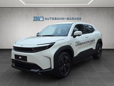 Weiss Neu 2025 Toyota Urban Cruiser Premium SUV | CHF 38’900 (Fairer Preis)