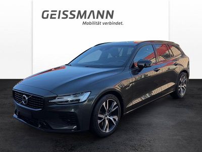 Grün Gebraucht 2020 Volvo V60 R-Design Kombi | CHF 35’320