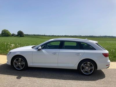 Gebraucht 2016 Audi A4 Design Kombi | CHF 18’900 (Fairer Preis)