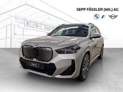 Neu BMW iX1 Sport Line 225 kW (306 PS) 2025 SUV