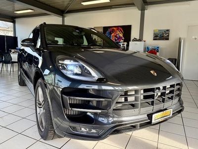 Gebraucht 2017 Porsche Macan Turbo Performance Package SUV | CHF 34’900 (Fairer Preis)