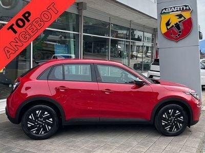 Rot Neu 2025 Fiat 600 Red SUV | CHF 27’240