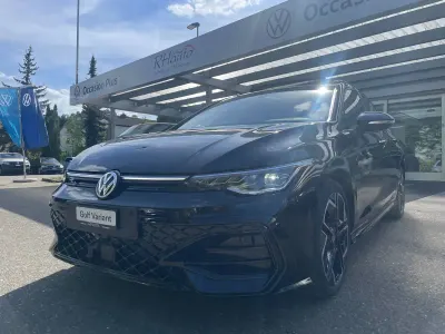 Neu (2026) VW Golf VIII R-line 204 PS | Teuer