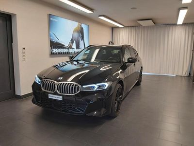 Schwarz Gebraucht 2024 BMW 330e M Sport Kombi | CHF 54’900