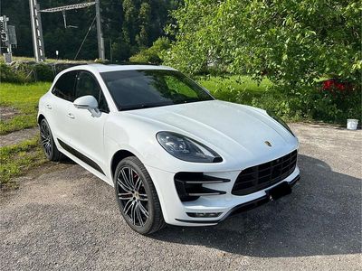 Gebraucht 2017 Porsche Macan Turbo SUV | CHF 42’500 (Fairer Preis)