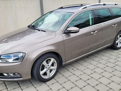 gebraucht VW Passat Variant 2.0 TDI 170 BlueMT High.DSG 4m