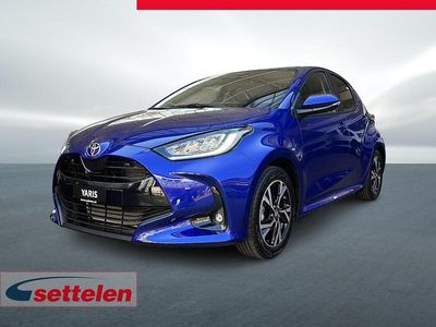 Blau Gebraucht 2025 Toyota Yaris Hybrid Trend Limousine | CHF 26’900 (Etwas zu teuer)