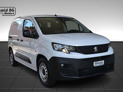 Gebraucht Peugeot E-Partner Premium 100 kW (136 PS) 2023 Van / Kleinbus