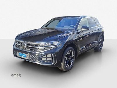 Grenadilla black metallic Gebraucht 2024 VW Touareg R-line SUV | CHF 69’990 (Fairer Preis)