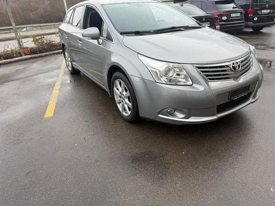 Gebraucht 2011 Toyota Avensis Luna Kombi | CHF 7’999 (Teuer)
