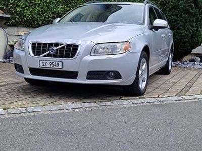 Gebraucht 2007 Volvo V70 Summum Kombi | CHF 7’999