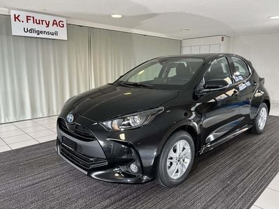 Schwarz Gebraucht 2023 Toyota Yaris Hybrid Trend Limousine | CHF 26’450 (Teuer)