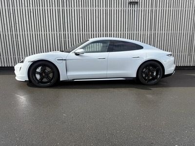 Porsche Taycan Turbo
