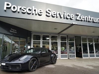 Porsche 911 Carrera 4