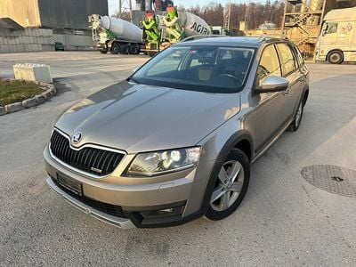 Gebraucht 2014 Skoda Octavia Scout 4x4 Kombi | CHF 7’590 (Fairer Preis)