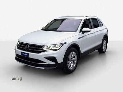 Pure white uni Gebraucht 2023 VW Tiguan Elegance SUV | CHF 36’800 (Fairer Preis)