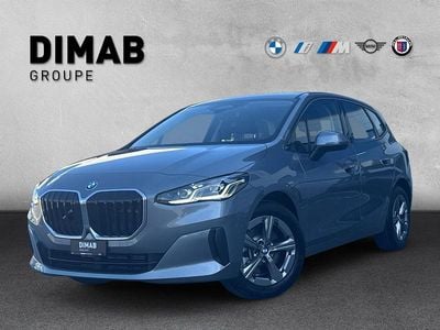 Grau Gebraucht 2024 BMW 223 Active Tourer Luxury Line Van / Kleinbus | CHF 49’900