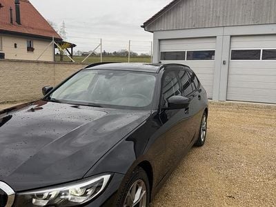 Gebraucht 2022 BMW 320e Kombi | CHF 27’500 (Etwas zu teuer)