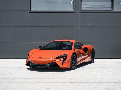 Neu McLaren Artura 700 PS (514 kW) 2025 Coupé