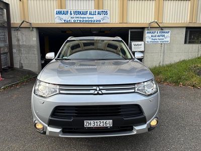 Mitsubishi Outlander P-HEV