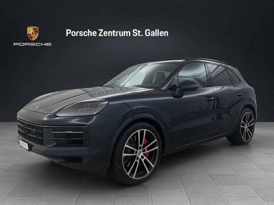 Gebraucht Porsche Cayenne S E-Hybrid 519 PS (381 kW) 2024 Blau SUV