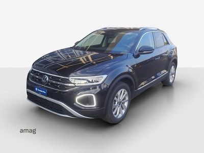 Deep black nacré Gebraucht 2024 VW T-Roc Style SUV | CHF 33’990 (Etwas zu teuer)