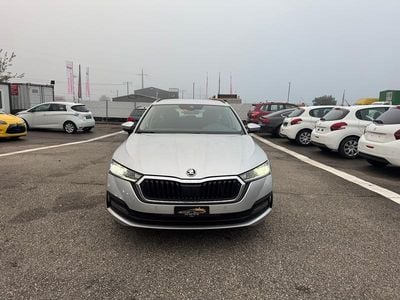 Gebraucht 2021 Skoda Octavia Ambition Kombi | CHF 16’900 (Teuer)