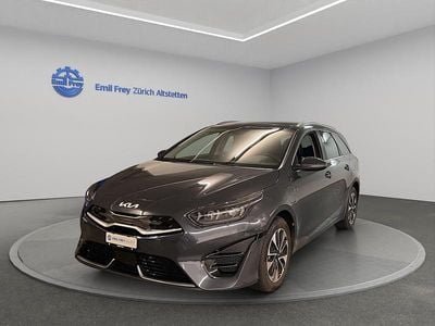 Grau Gebraucht 2024 Kia Ceed Sportswagon Style Kombi | CHF 32’920 (Teuer)