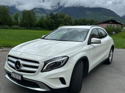 Mercedes GLA250