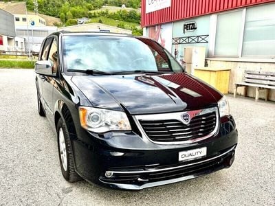 Gebraucht 2014 Lancia Voyager Platinum Van / Kleinbus | CHF 10’000