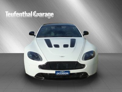 Aston Martin V12 Vantage