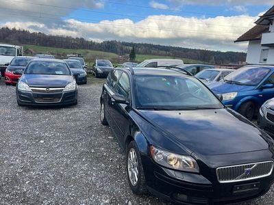 Gebraucht 2005 Volvo V50 Summum Kombi | CHF 799 (Fairer Preis)