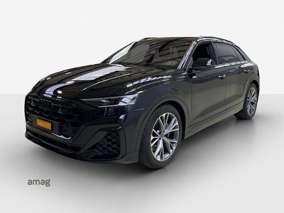 Gebraucht Audi Q8 Ambiente 394 PS (289 kW) 2024 Mythosschwarz metallic SUV