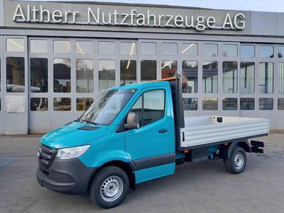 Grün Neu 2025 Mercedes Sprinter Van | CHF 63’600