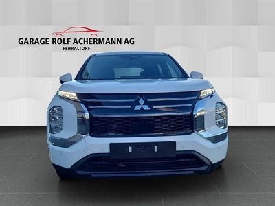 Neu Mitsubishi Outlander P-HEV Inform 136 PS (100 kW) 2025 SUV