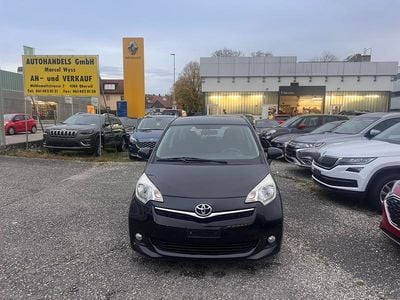 Gebraucht Toyota Verso-S Multidrive S 99 PS (72 kW) 2011 Van / Kleinbus