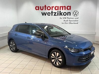 Blau Gebraucht 2024 VW Golf VIII Life Limousine | CHF 27’600 (Guter Preis)