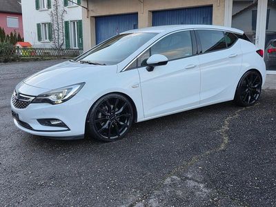 Gebraucht Opel Astra Dynamic 200 PS (147 kW) 2016
