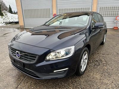 gebraucht Volvo V60 D2 Kinetic Geartronic