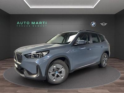 Gebraucht BMW iX1 Shadowline 225 kW (306 PS) 2023 Blau SUV