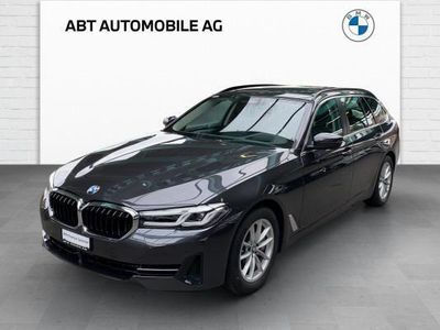 Grau Gebraucht 2023 BMW 530 Sport Line Kombi | CHF 51’900 (Teuer)