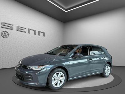 Grau Neu 2026 VW Golf Basis Limousine | CHF 30’430 (Fairer Preis)