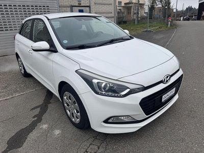 Gebraucht 2016 Hyundai i20 | CHF 3’999 (Guter Preis)
