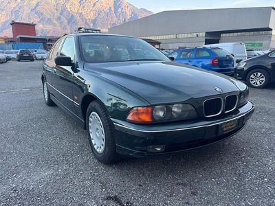 Gebraucht 2000 BMW 528 Limousine | CHF 9’900