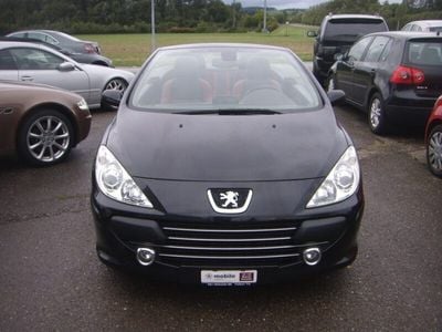 Silber, met. Gebraucht 2005 Peugeot 307 CC Cabrio | CHF 6’900